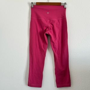 Lulu cropped leggings